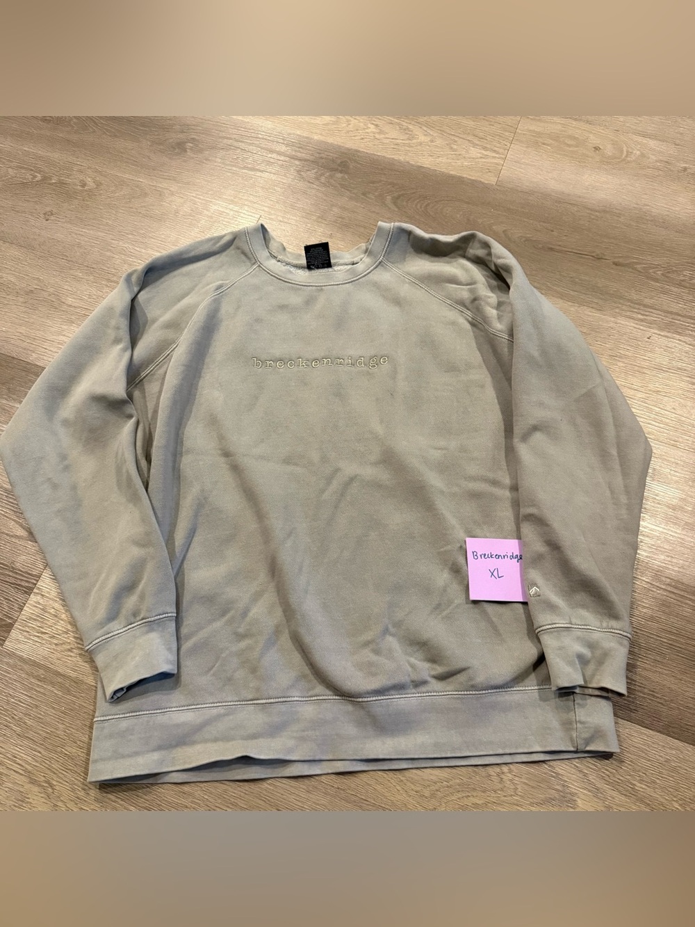 Breckenridge Women's Crewneck Sweatshirt - grey